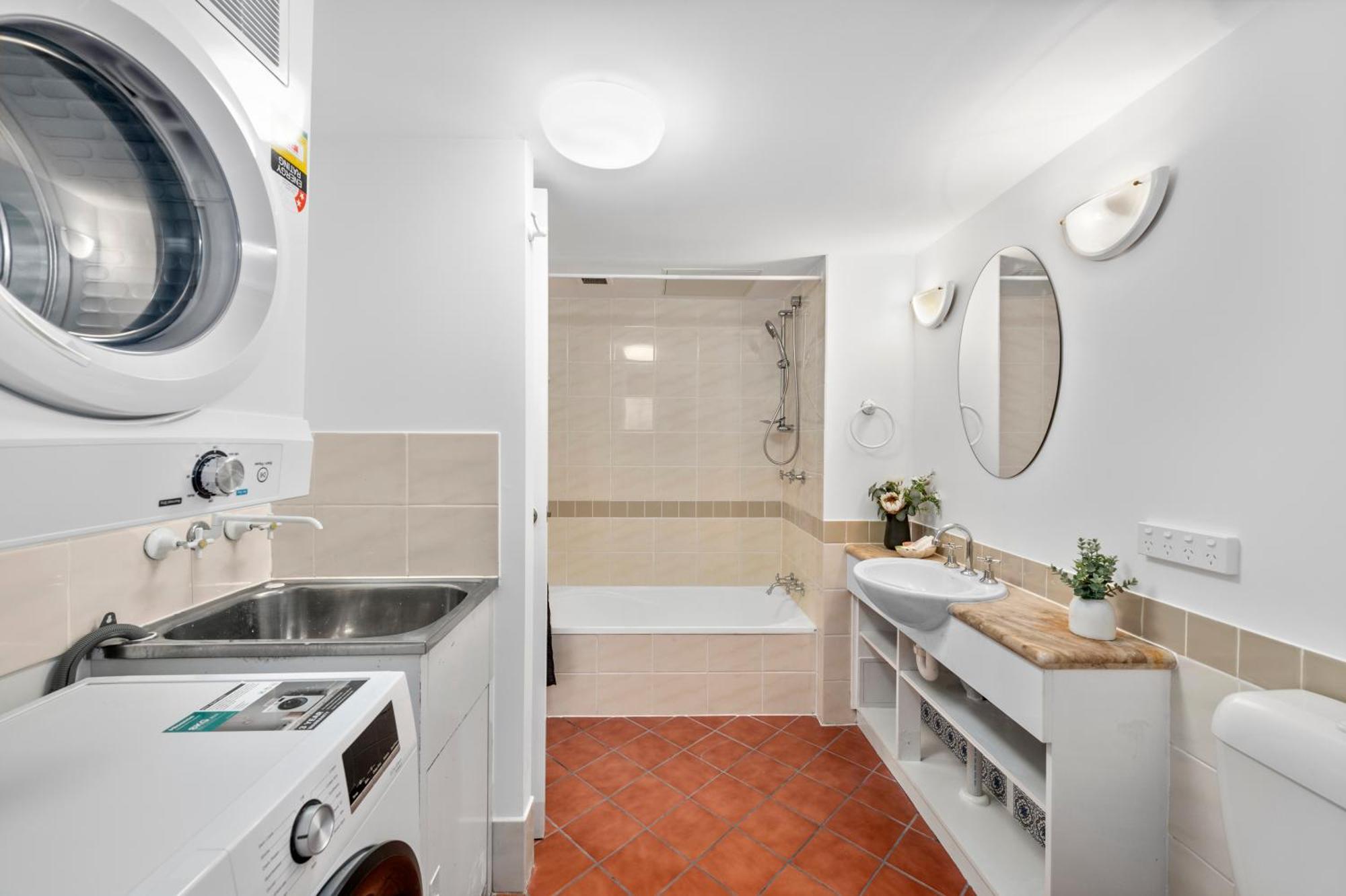 Villa Vaucluse Apartments Кернс Екстер'єр фото