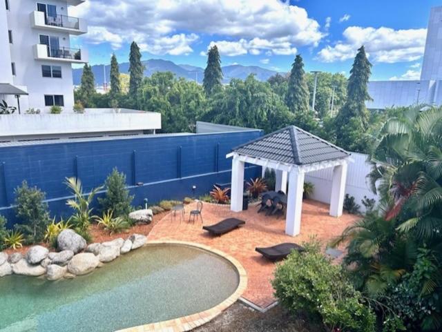 Villa Vaucluse Apartments Кернс Екстер'єр фото