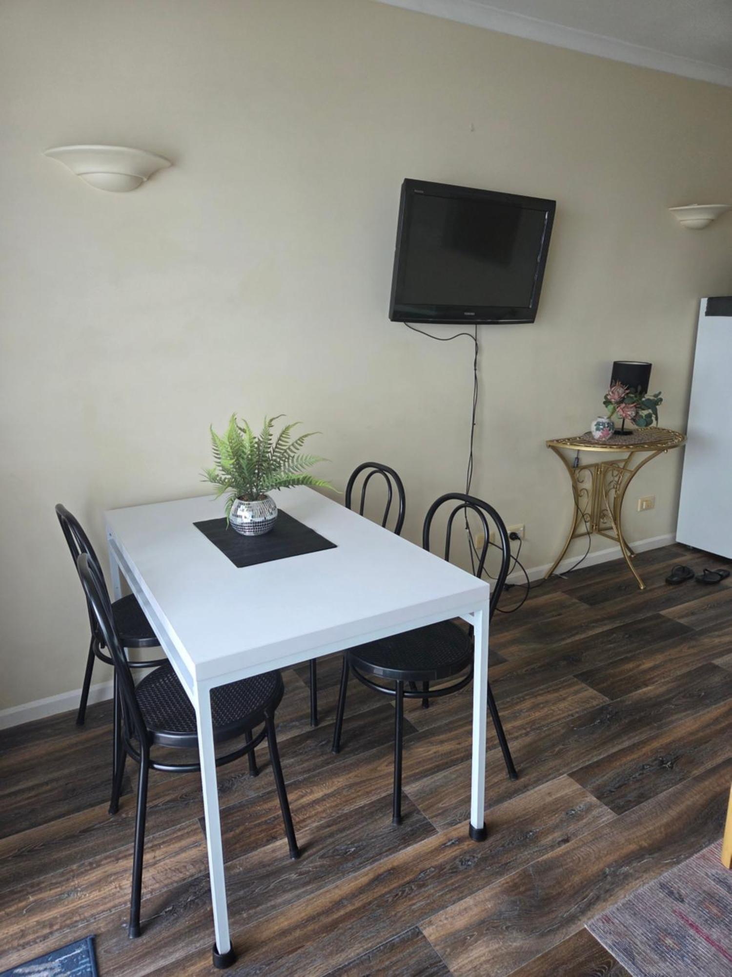 Villa Vaucluse Apartments Кернс Екстер'єр фото